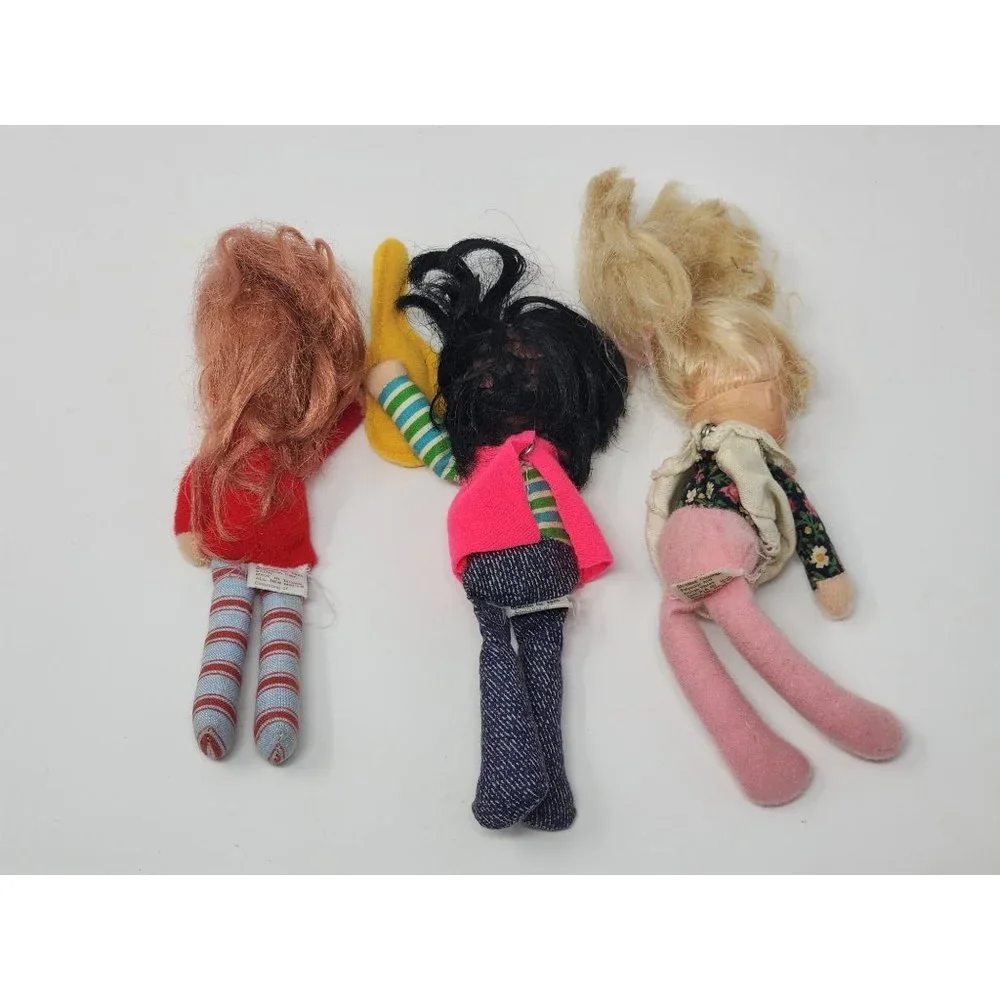 Vintage 1975 Mattel Inc Honey Hill Bunch Lot Of 3 Stuffed Guitar Included‎